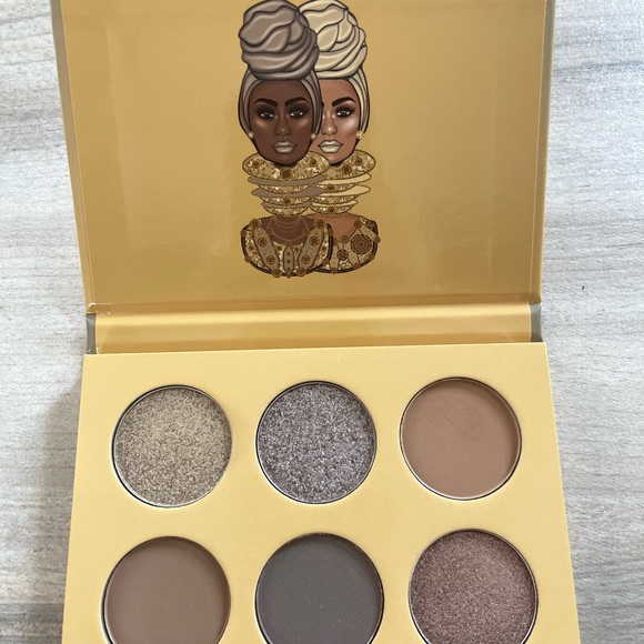 Juvia’s Place 9 pan eyeshadow palettes - Picture 3 of 9